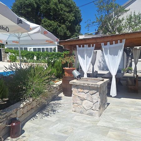 Holiday House Daisy Prapatnica 외부 사진