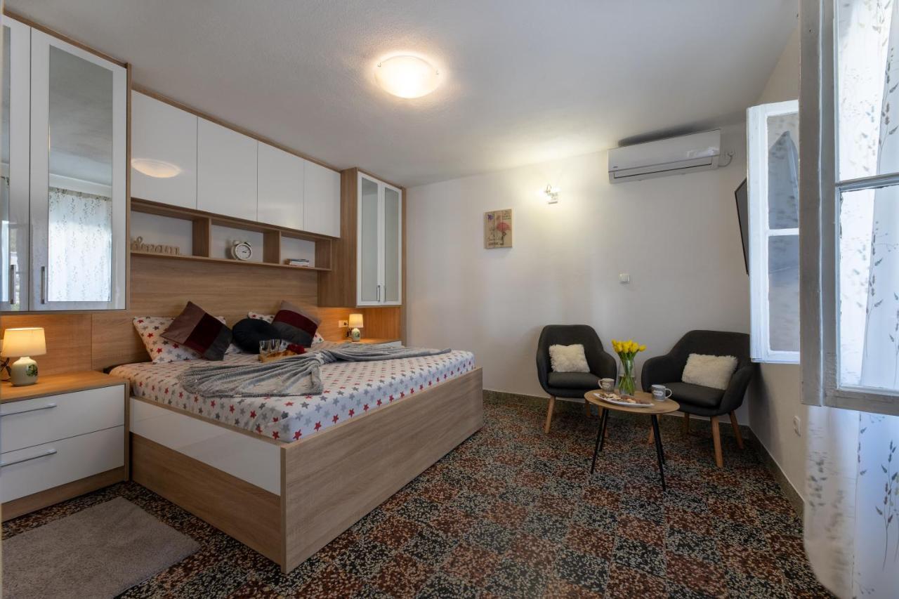 Holiday House Daisy Prapatnica 외부 사진